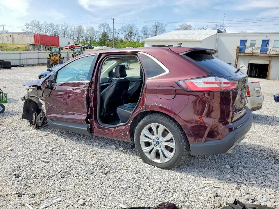2022 FORD EDGE TITANIUM  