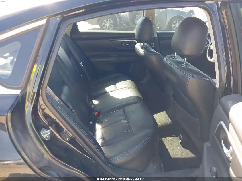 2017 NISSAN ALTIMA 2.5 SR