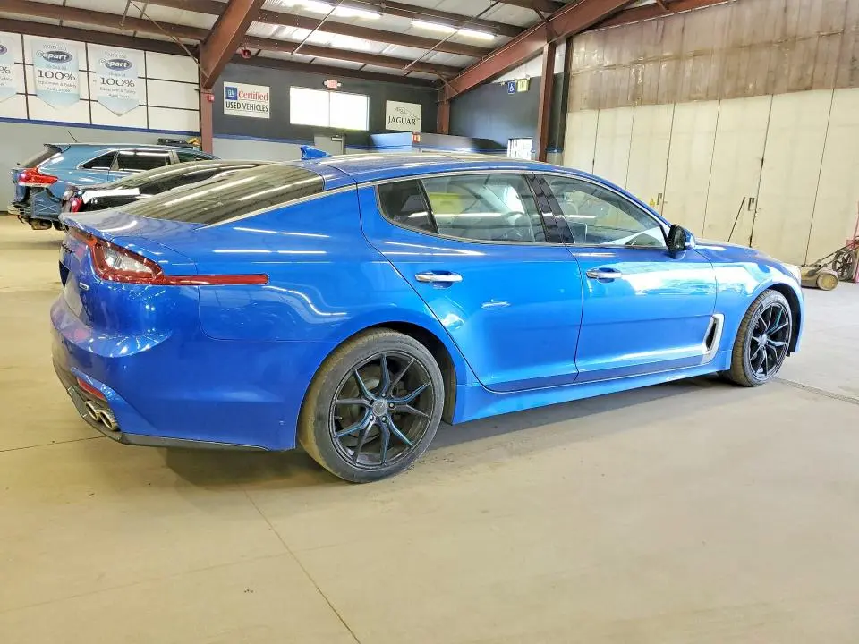 2018 KIA STINGER PREMIUM  