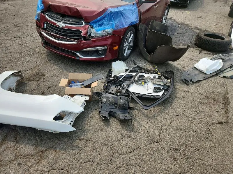 2015 CHEVROLET SUBURBAN K1500 LT  