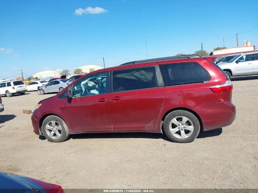 2015 TOYOTA SIENNA LE 8 PASSENGER