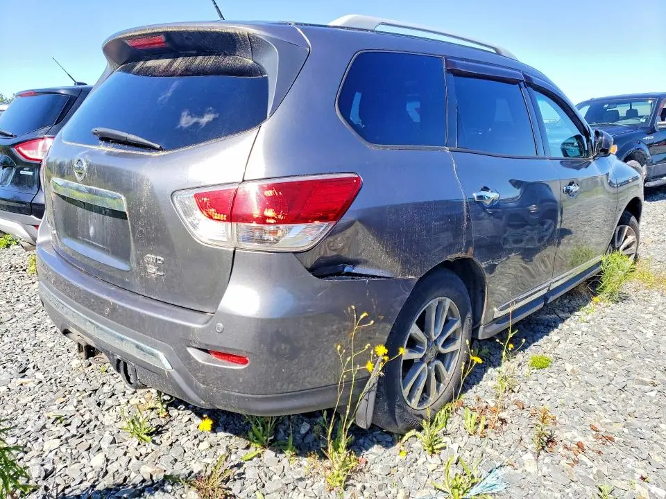 2015 NISSAN PATHFINDER S  