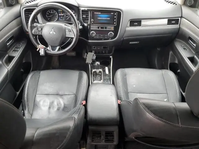 2019 MITSUBISHI OUTLANDER SE