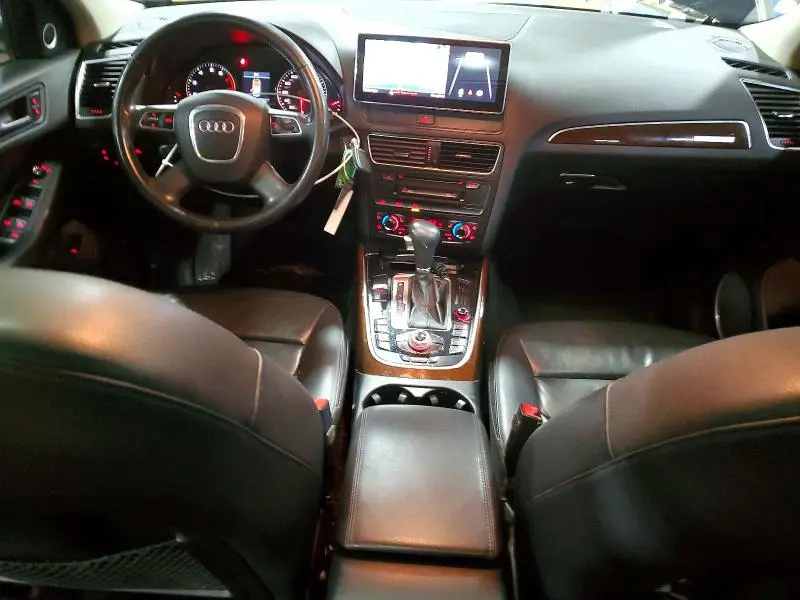 2011 AUDI Q5 PREMIUM PLUS  