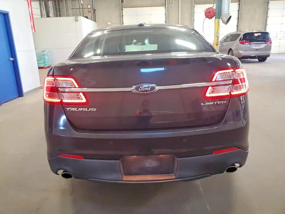 2013 FORD TAURUS LIMITED  