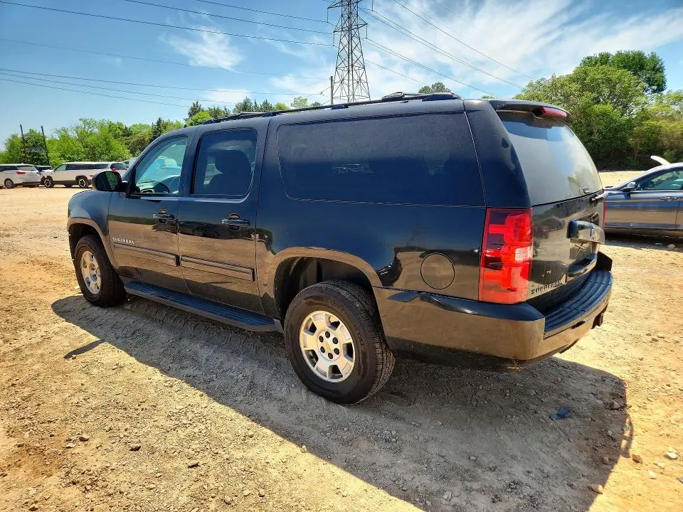 2011 CHEVROLET SUBURBAN K1500 LS  
