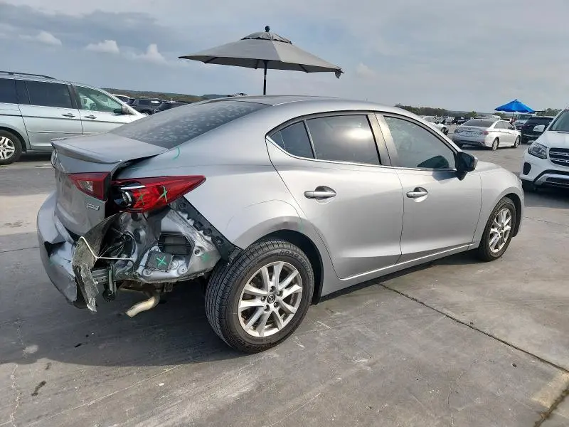 2016 MAZDA 3 TOURING  
