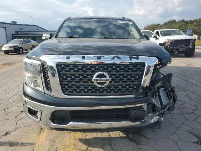 2017 NISSAN TITAN SV  