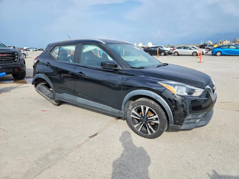2019 NISSAN KICKS SV  