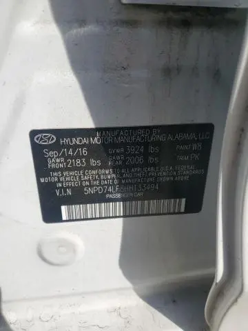 2017 HYUNDAI ELANTRA SE  