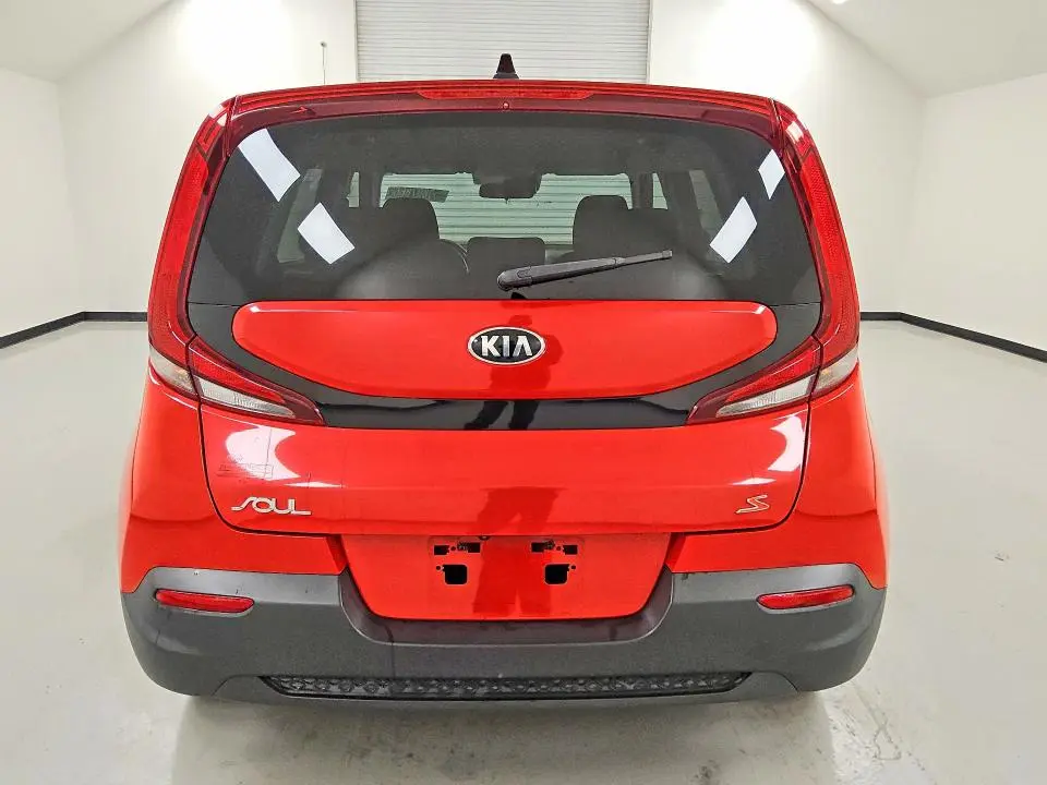 2020 KIA SOUL S  
