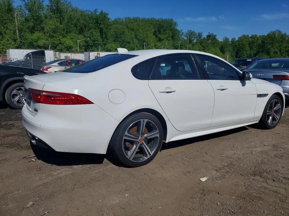 2018 JAGUAR XF R - SPORT  