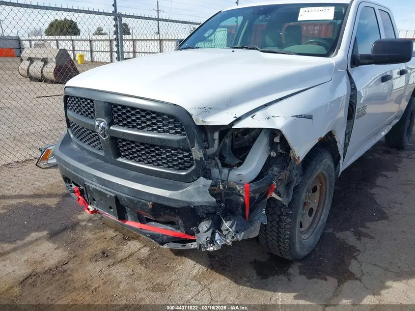 2017 RAM 1500 TRADESMAN  4X4 6'4 BOX