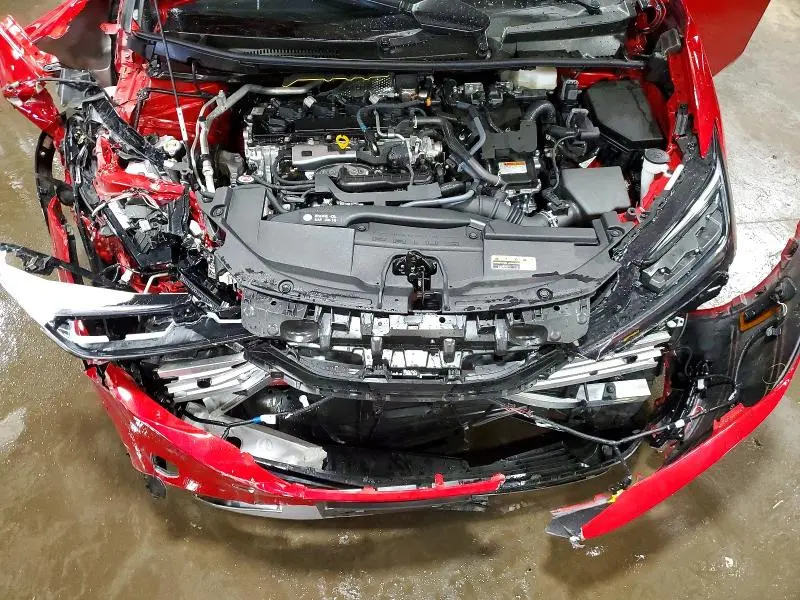 2025 TOYOTA PRIUS XLE  
