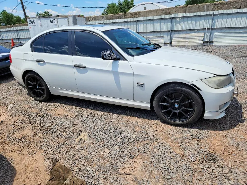 2011 BMW 328   