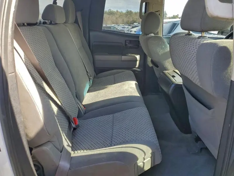 2010 TOYOTA TUNDRA DOUBLE CAB SR5  