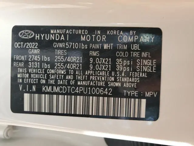 2023 GENESIS GV70 BASE  