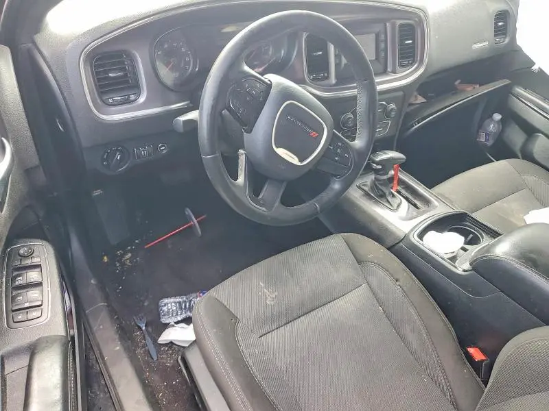 2016 DODGE CHARGER SE  