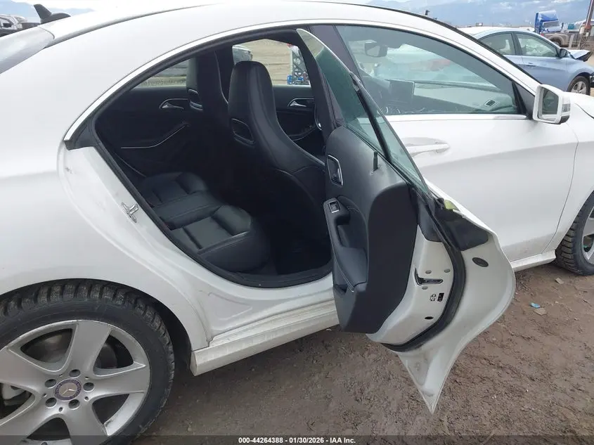 2015 MERCEDES-BENZ CLA 250 4MATIC