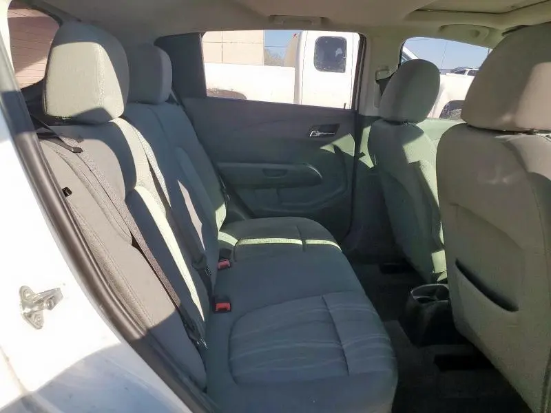 2015 CHEVROLET SONIC LT  