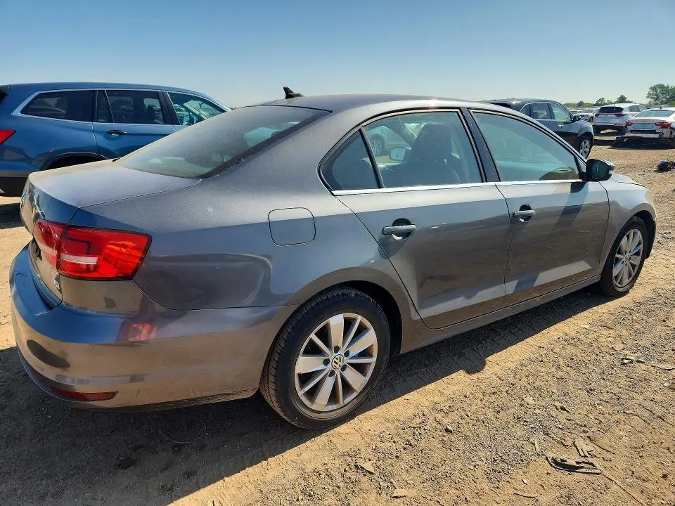 2015 VOLKSWAGEN JETTA SE  