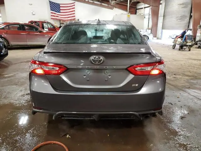 2019 TOYOTA CAMRY SE  