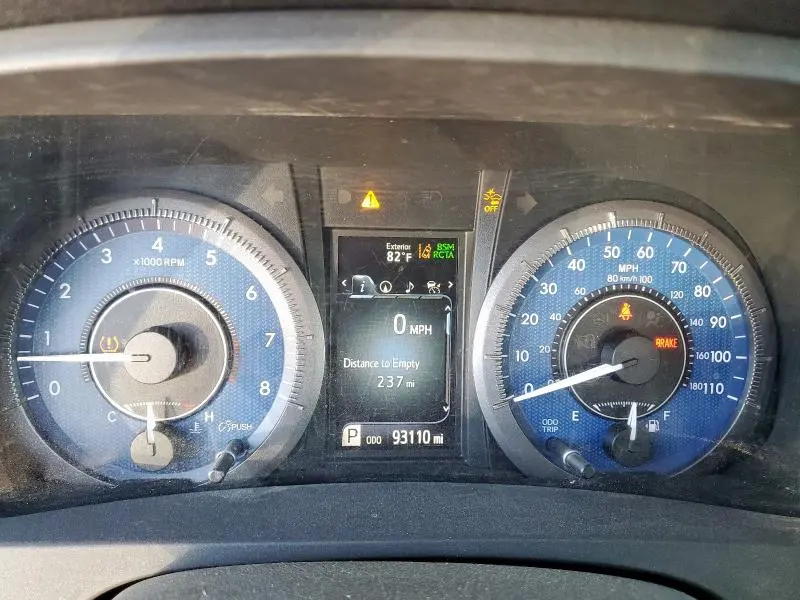 2018 TOYOTA SIENNA XLE  