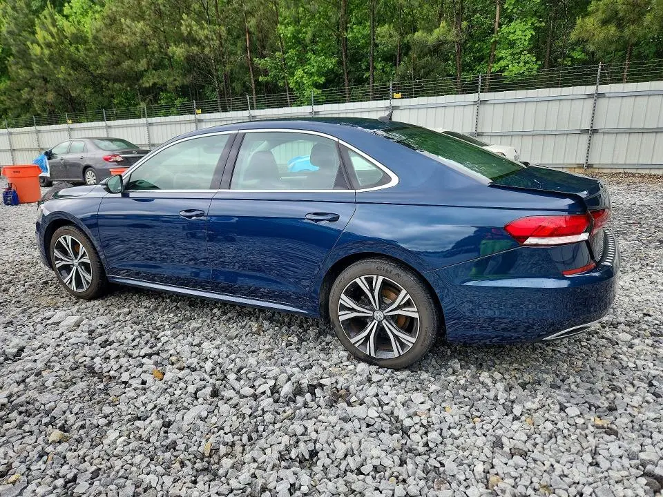 2022 VOLKSWAGEN PASSAT SE  