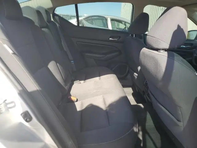 2019 NISSAN ALTIMA SV  