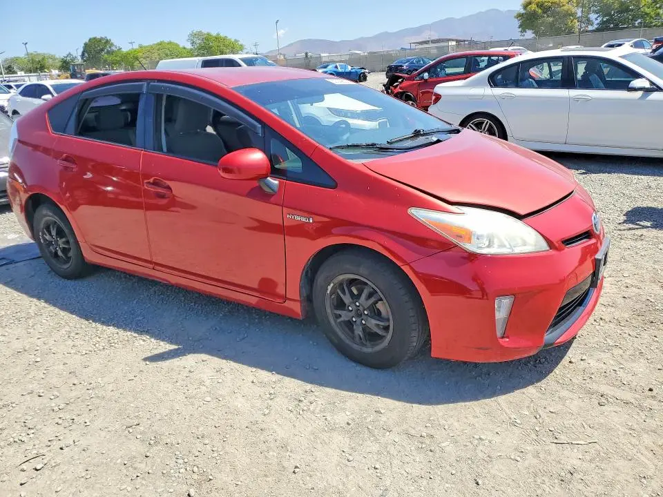 2014 TOYOTA PRIUS TWO  