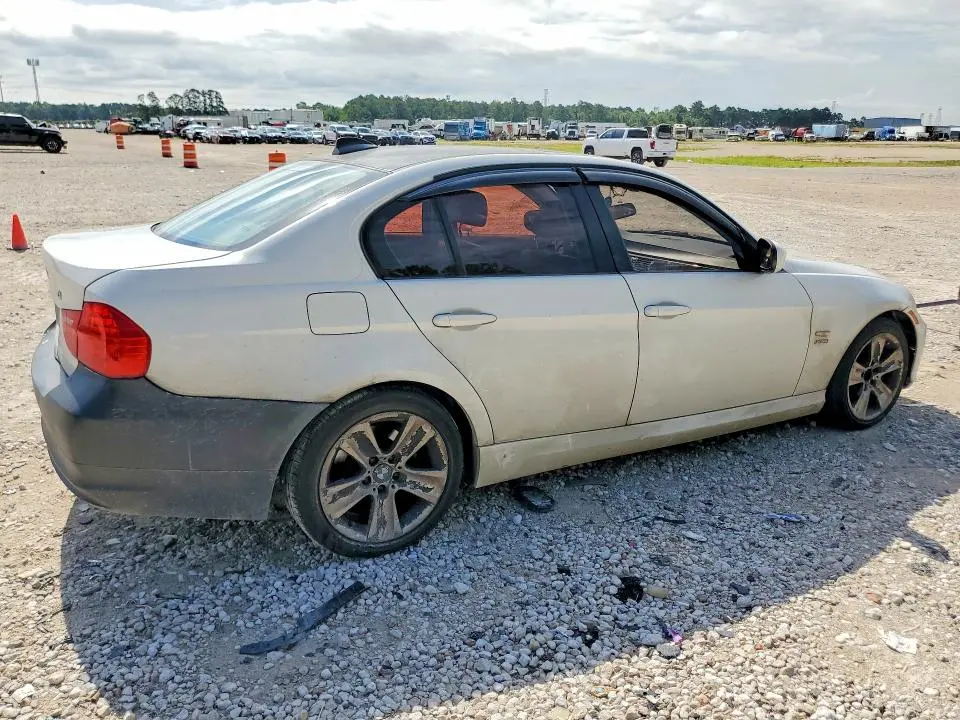 2011 BMW 328 XI  