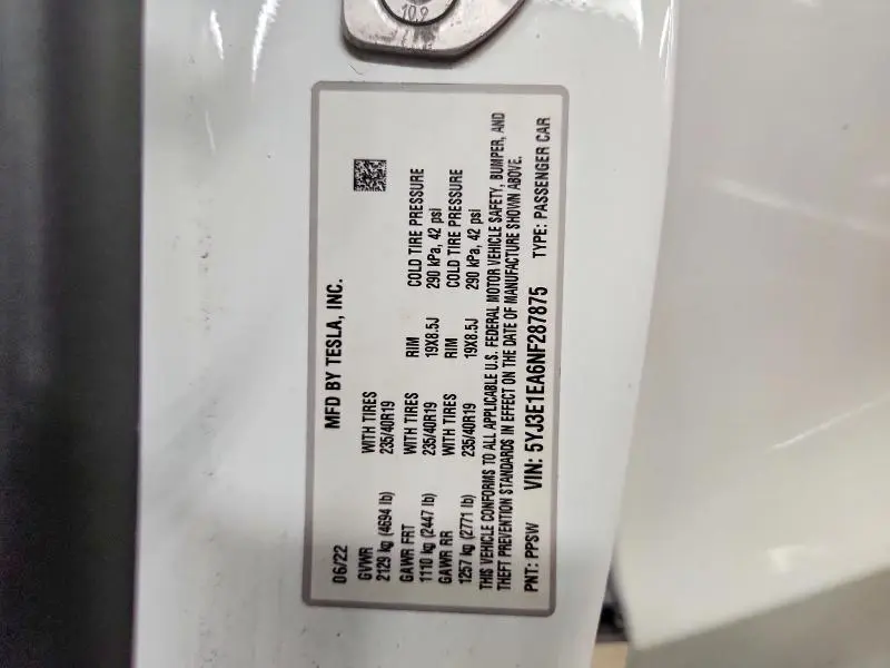 2022 TESLA MODEL 3   