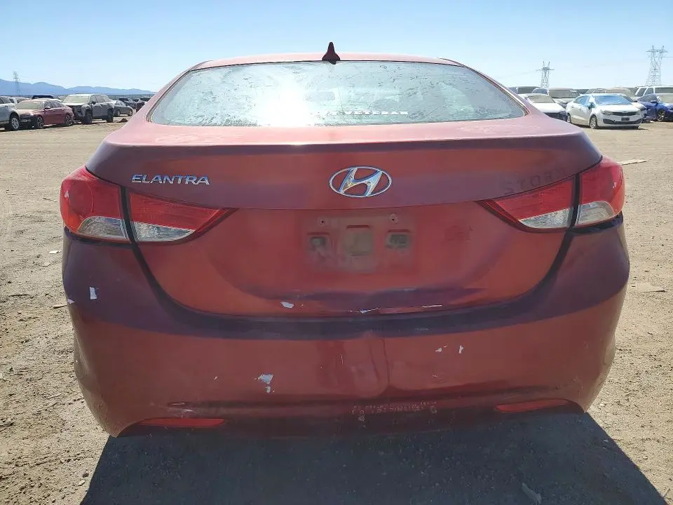 2013 HYUNDAI ELANTRA GLS  