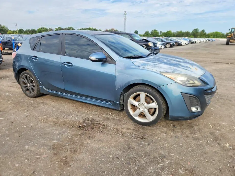 2010 MAZDA 3 S  