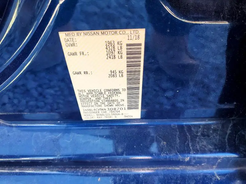2019 NISSAN ALTIMA SR  