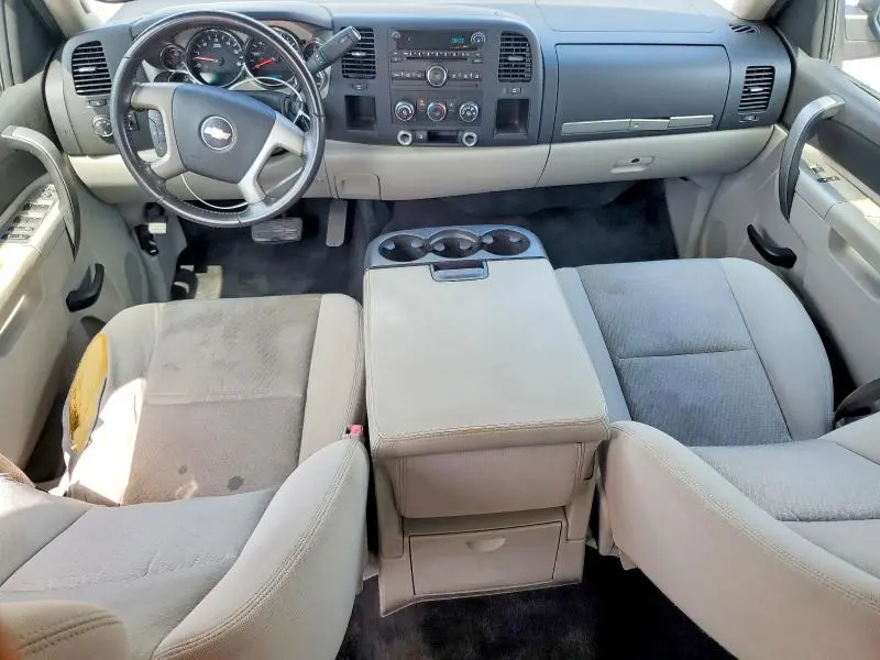 2010 CHEVROLET SILVERADO C1500 LT  