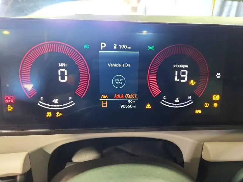 2025 HYUNDAI TUCSON SEL  