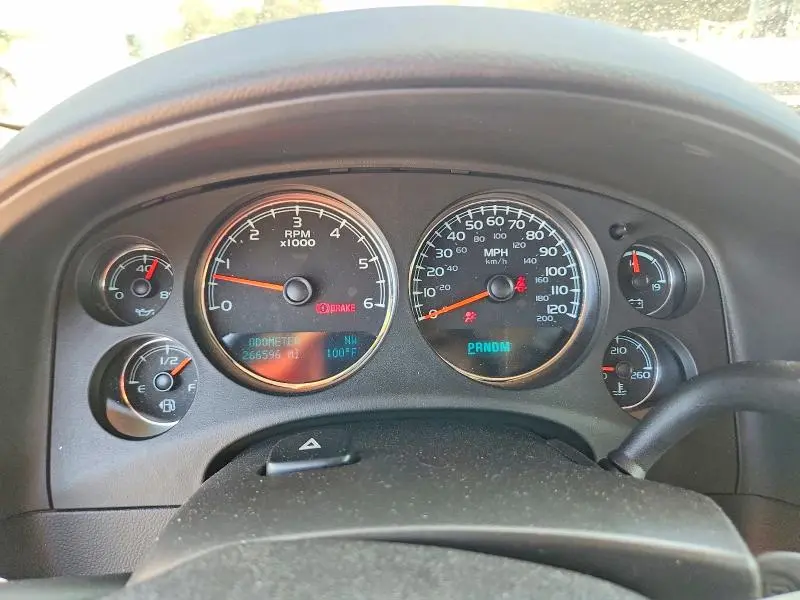 2014 CHEVROLET SUBURBAN K1500 LT  