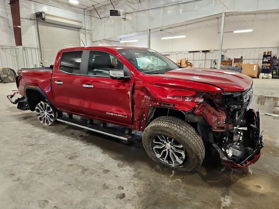 2023 GMC CANYON DENALI  