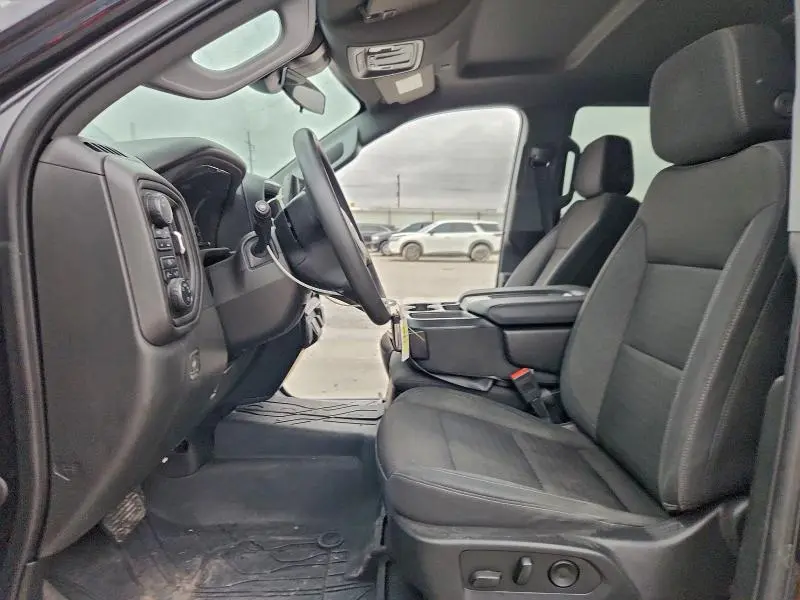 2023 CHEVROLET SILVERADO K1500 CUSTOM  