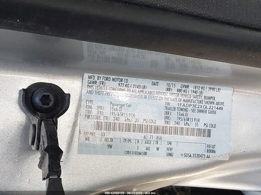 2016 FORD FOCUS S