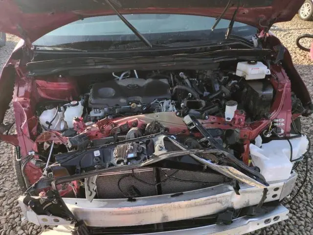 2021 TOYOTA SIENNA LE  