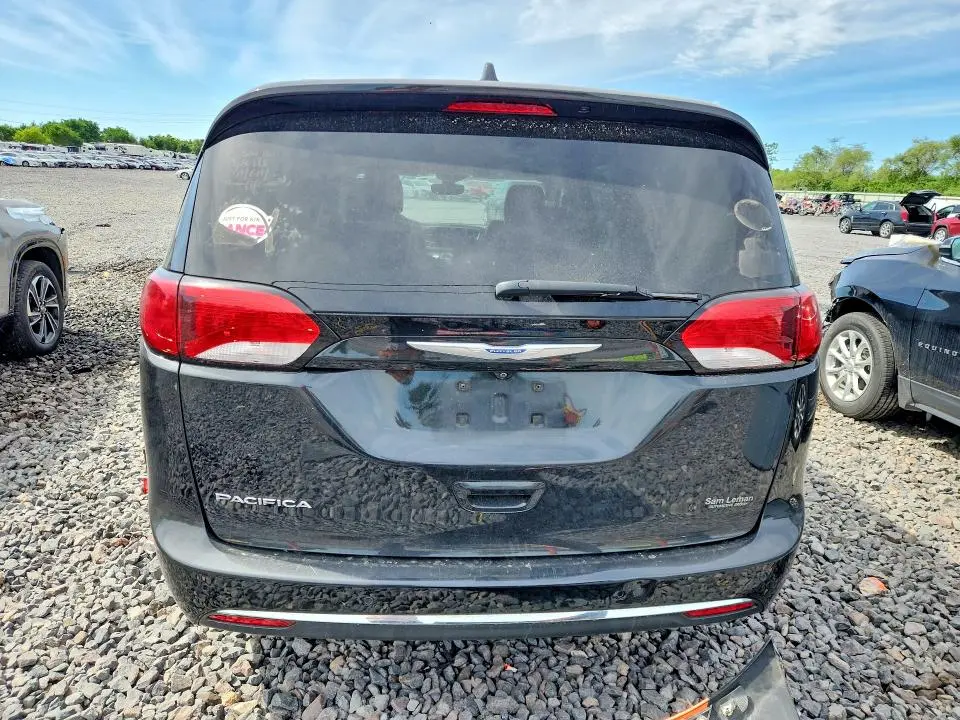 2018 CHRYSLER PACIFICA TOURING L PLUS  
