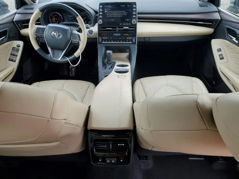 2020 TOYOTA AVALON LIMITED  
