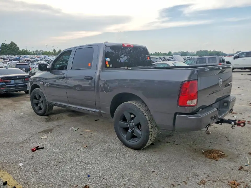 2016 RAM 1500 ST  