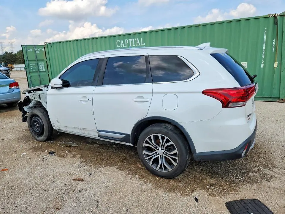 2018 MITSUBISHI OUTLANDER SE  
