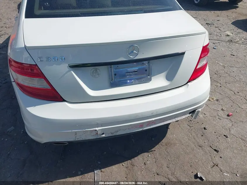 2011 MERCEDES-BENZ C 300 LUXURY/SPORT