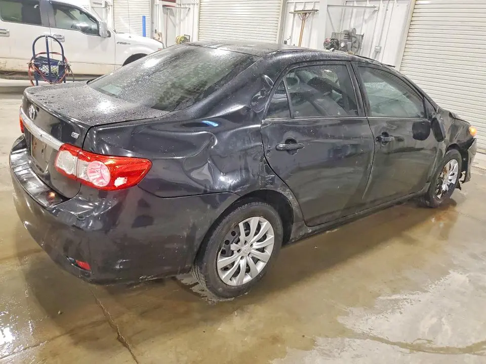 2013 TOYOTA COROLLA LE  