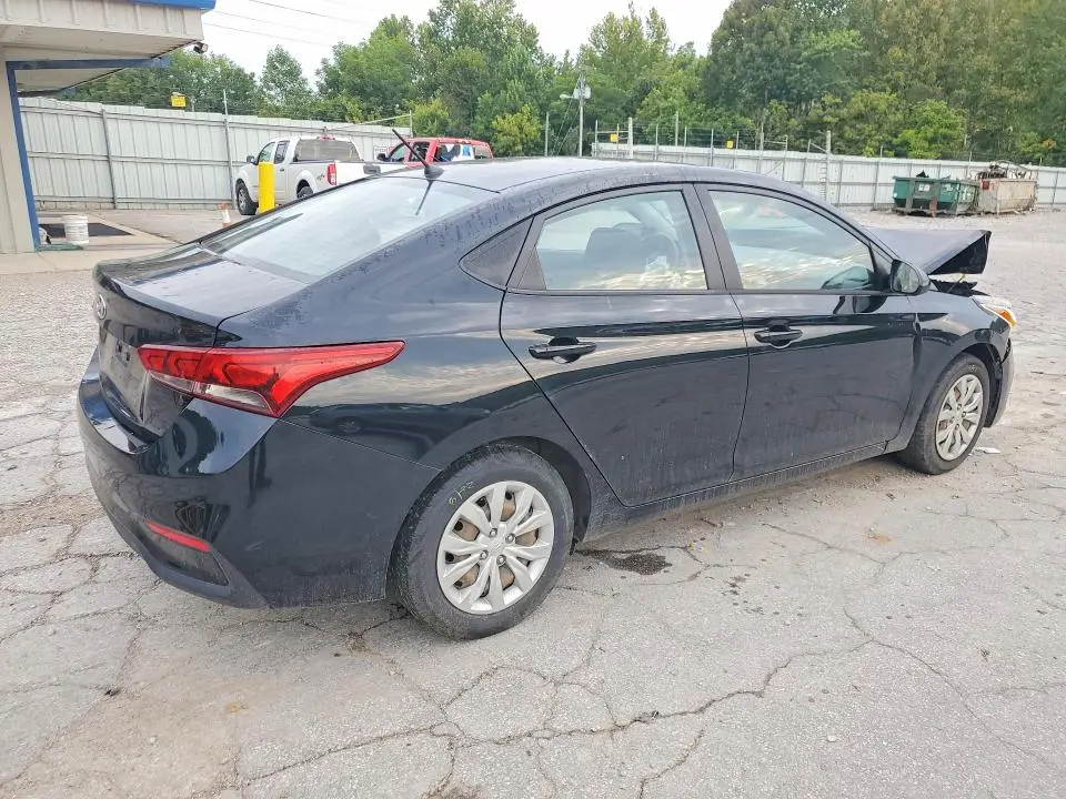 2021 HYUNDAI ACCENT SE  