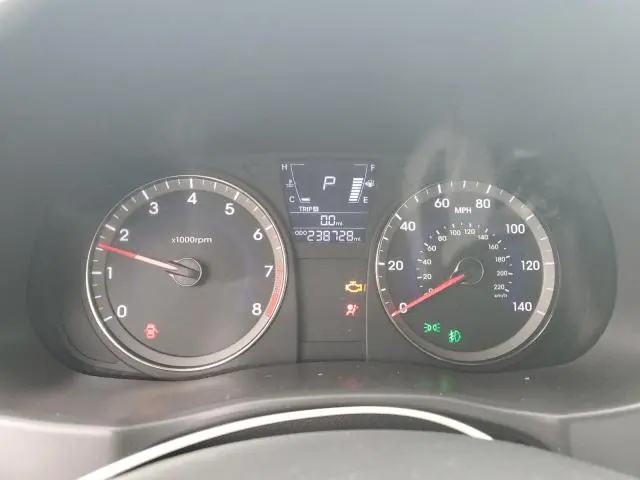 2012 HYUNDAI ACCENT GLS